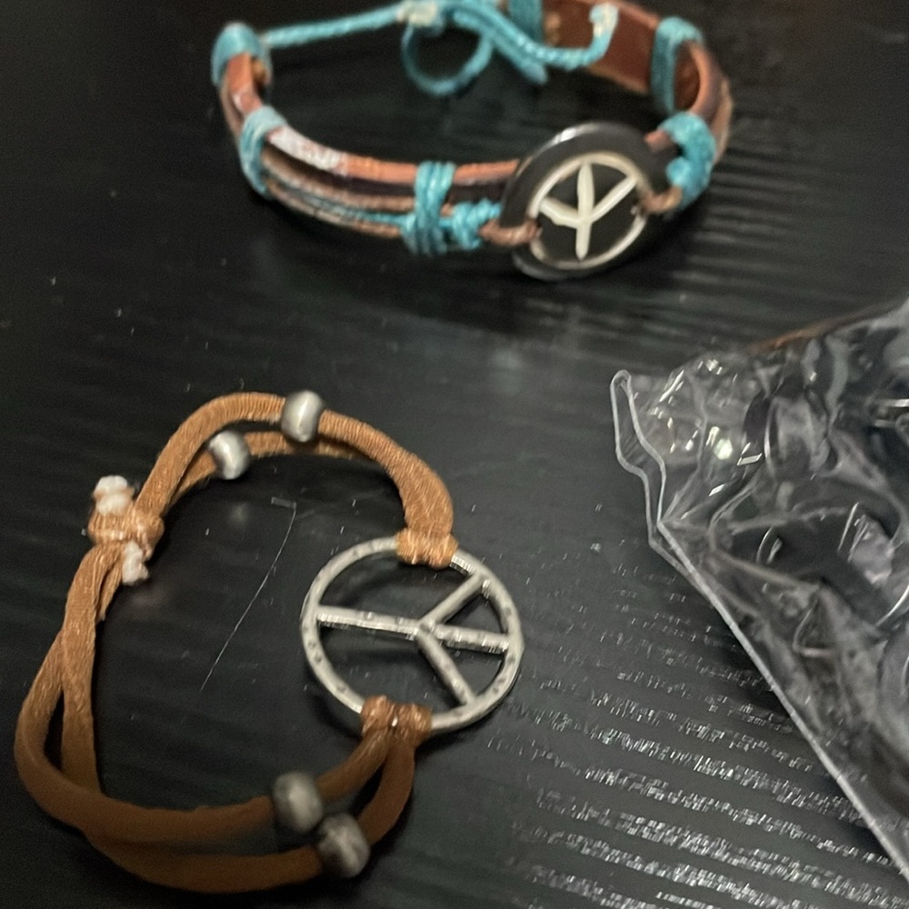 3 peace sign bracelets 3 necklaces and 1 ring all peace signs - Picture 4 of 5